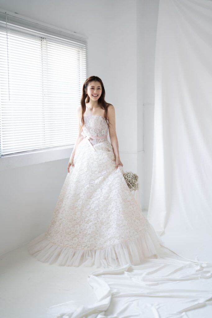 香檳米白·細緻蕾絲 婚紗 (3)