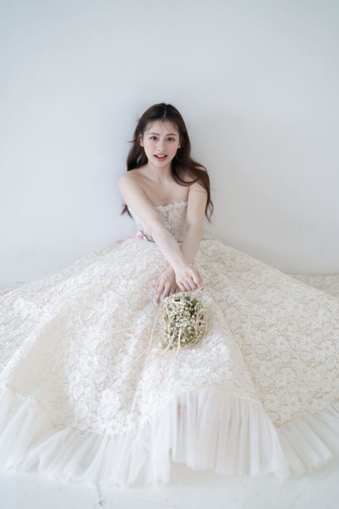 香檳米白·細緻蕾絲 婚紗 (4)